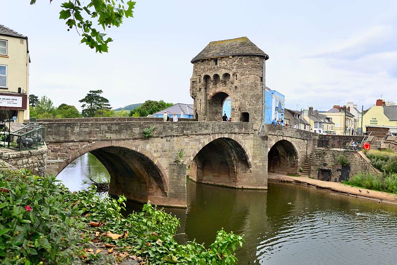 Worcester Bridge Castellogy